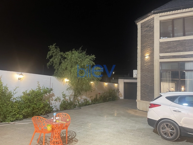 Satış 6 otaqlı Villa  240m², Bakı