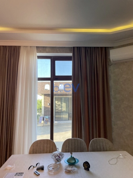 Satış 6 otaqlı Villa  240m², Bakı