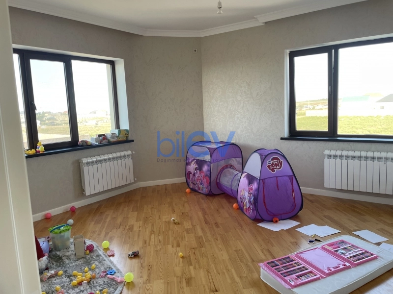 Satış 6 otaqlı Villa  240m², Bakı