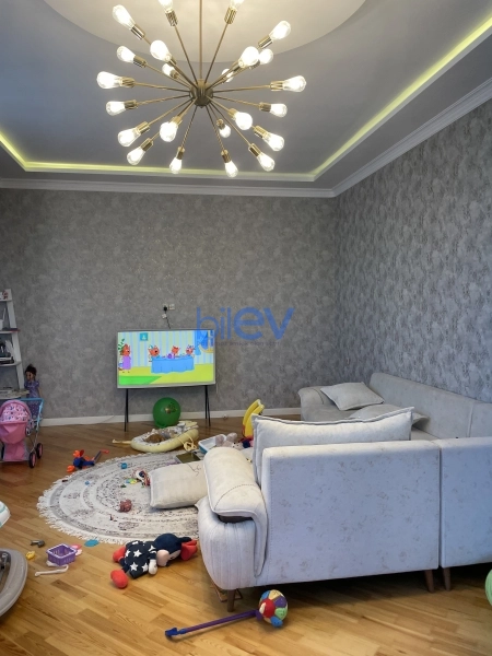 Satış 6 otaqlı Villa  240m², Bakı