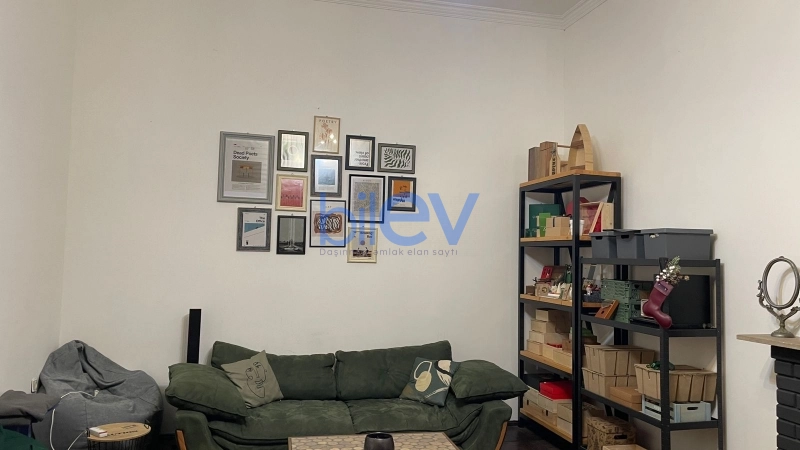 Aylıq Kirayə 3 otaqlı Köhnə Tikili bina evi  140m², Bakı