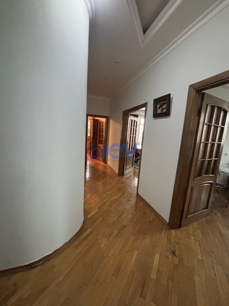 Satış 2 otaqlı Yeni Tikili bina evi  95m², Bakı