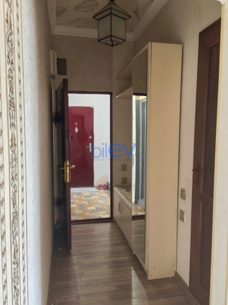Aylıq Kirayə 2 otaqlı Köhnə Tikili bina evi  40m², Bakı