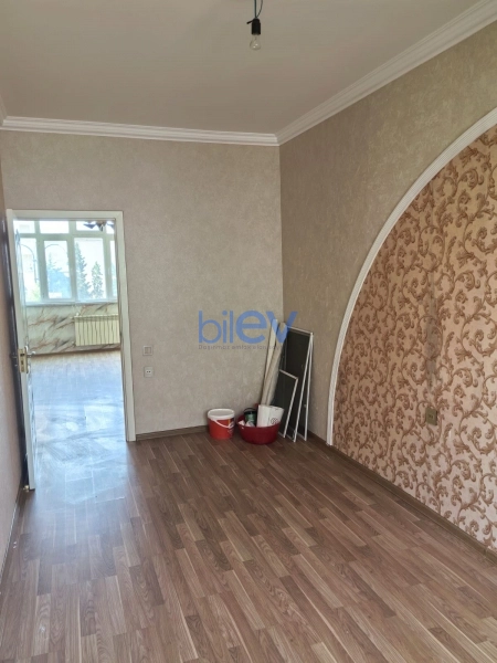 Aylıq Kirayə 2 otaqlı Köhnə Tikili bina evi  40m², Bakı