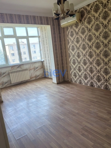 Aylıq Kirayə 2 otaqlı Köhnə Tikili bina evi  40m², Bakı