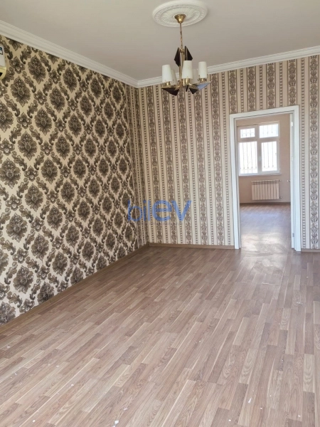 Aylıq Kirayə 2 otaqlı Köhnə Tikili bina evi  40m², Bakı