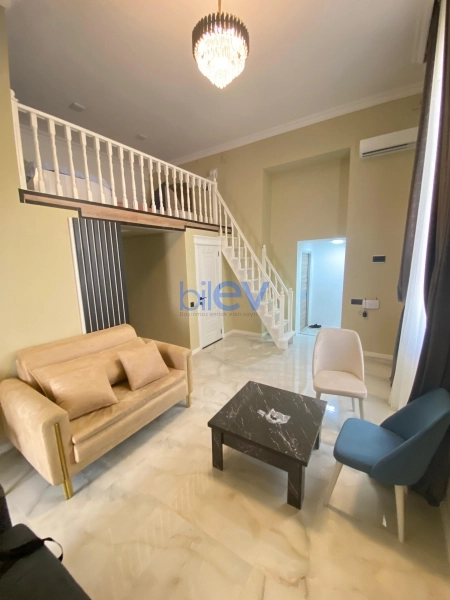 Aylıq Kirayə 3 otaqlı Köhnə Tikili bina evi  70m², Bakı