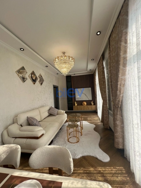 Satış 2 otaqlı Yeni Tikili bina evi  80m², Bakı