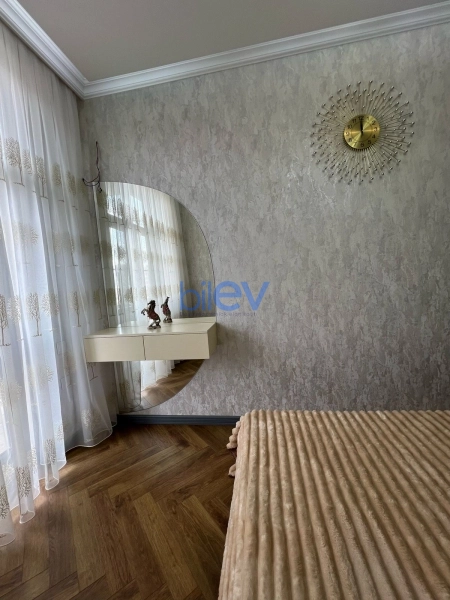 Satış 2 otaqlı Yeni Tikili bina evi  80m², Bakı