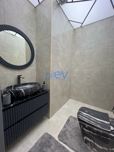 Satış 2 otaqlı Yeni Tikili bina evi  80m², Bakı
