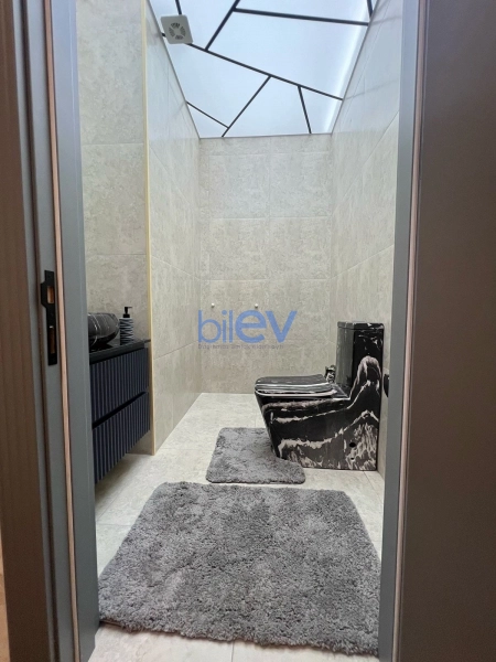 Satış 2 otaqlı Yeni Tikili bina evi  80m², Bakı