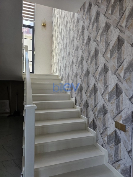 Günlük Kirayə 5 otaqlı Bağ evi  220m², Bakı