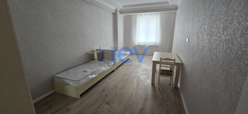 Aylıq Kirayə 4 otaqlı Yeni Tikili bina evi  151m², Bakı