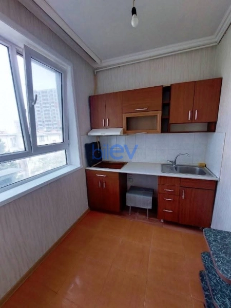 Satış 2 otaqlı Köhnə Tikili bina evi  55m², Bakı
