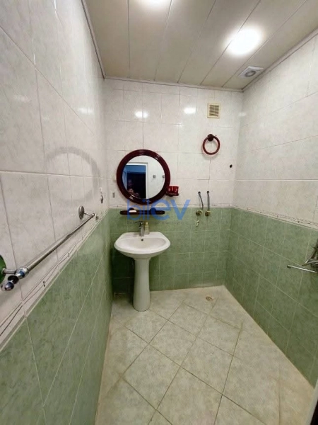 Satış 2 otaqlı Köhnə Tikili bina evi  55m², Bakı