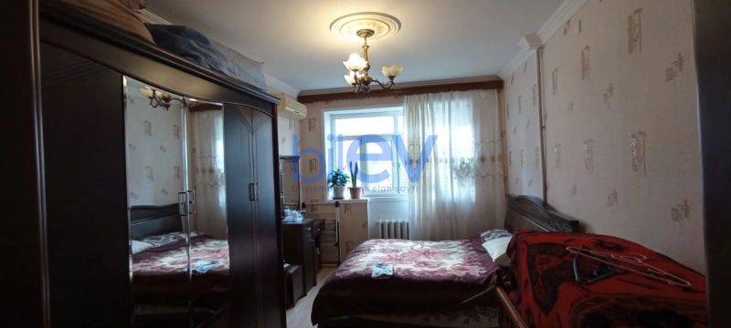 Satış 3 otaqlı Köhnə Tikili bina evi  75m², Bakı