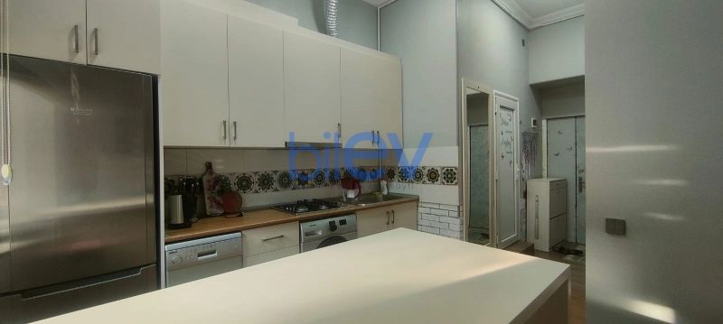 Aylıq Kirayə 2 otaqlı Köhnə Tikili bina evi  35m², Bakı