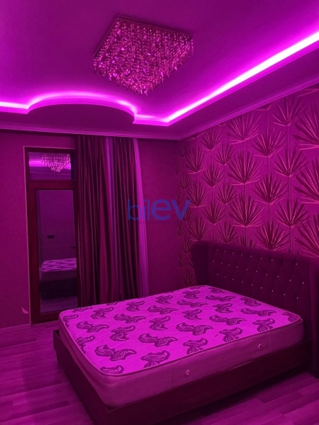 Satış 5 otaqlı Həyət evi  180m², Bakı