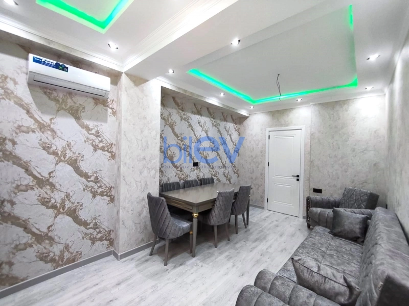 Aylıq Kirayə 3 otaqlı Yeni Tikili bina evi  100m², Bakı