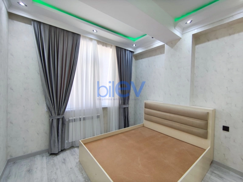 Aylıq Kirayə 3 otaqlı Yeni Tikili bina evi  100m², Bakı
