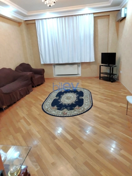Aylıq Kirayə 2 otaqlı Yeni Tikili bina evi  107m², Bakı