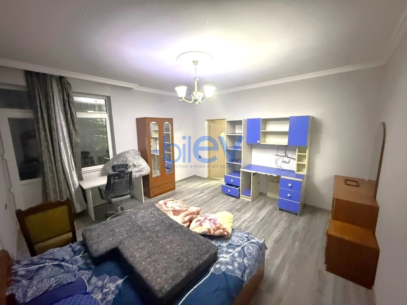Aylıq Kirayə 3 otaqlı Həyət evi  130m², Bakı