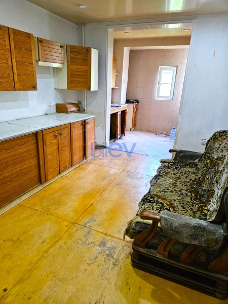 Satış 4 otaqlı Köhnə Tikili bina evi  100m², Bakı