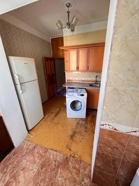 Aylıq Kirayə 2 otaqlı Köhnə Tikili bina evi  60m², Bakı