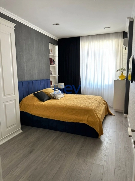 Aylıq Kirayə 3 otaqlı Yeni Tikili bina evi  96m², Bakı
