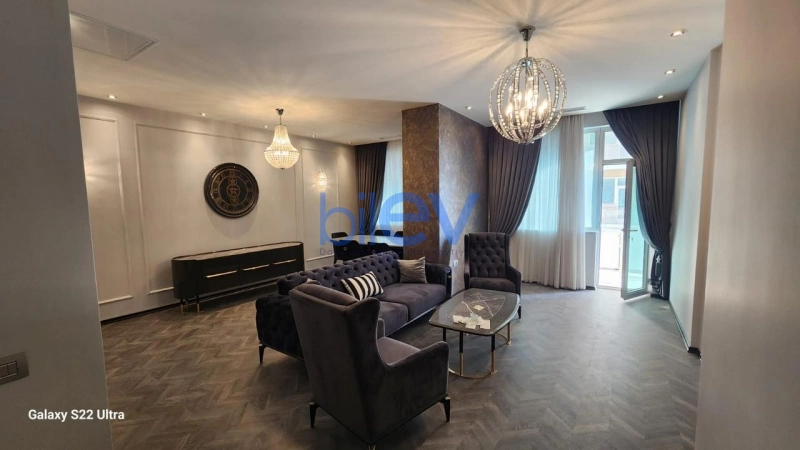 Aylıq Kirayə 2 otaqlı Yeni Tikili bina evi  84m², Bakı