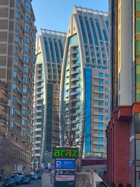 Aylıq Kirayə 2 otaqlı Yeni Tikili bina evi  84m², Bakı