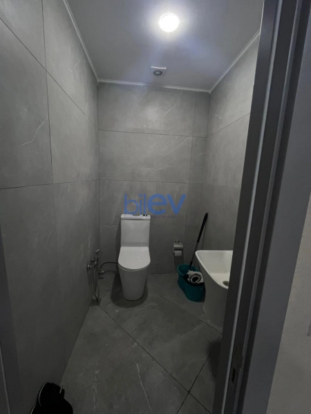 Aylıq Kirayə 2 otaqlı Yeni Tikili bina evi  85m², Bakı
