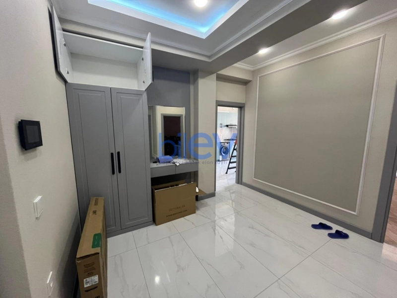 Aylıq Kirayə 2 otaqlı Yeni Tikili bina evi  85m², Bakı