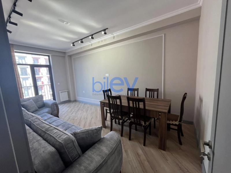 Aylıq Kirayə 2 otaqlı Yeni Tikili bina evi  85m², Bakı