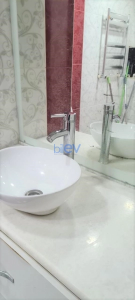 Aylıq Kirayə 2 otaqlı Yeni Tikili bina evi  65m², Bakı