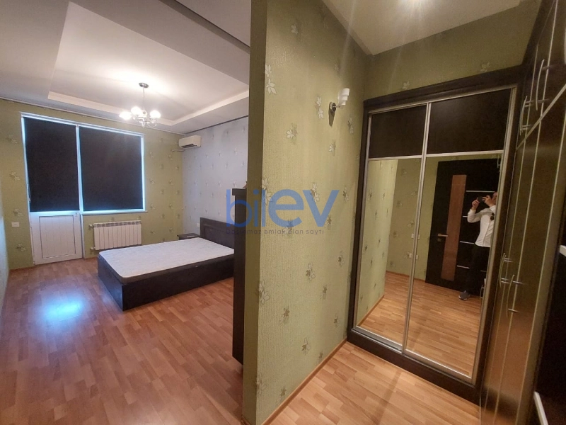 Aylıq Kirayə 2 otaqlı Yeni Tikili bina evi  114m², Bakı