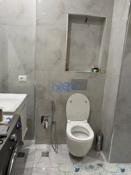 Aylıq Kirayə 2 otaqlı Yeni Tikili bina evi  70m², Bakı