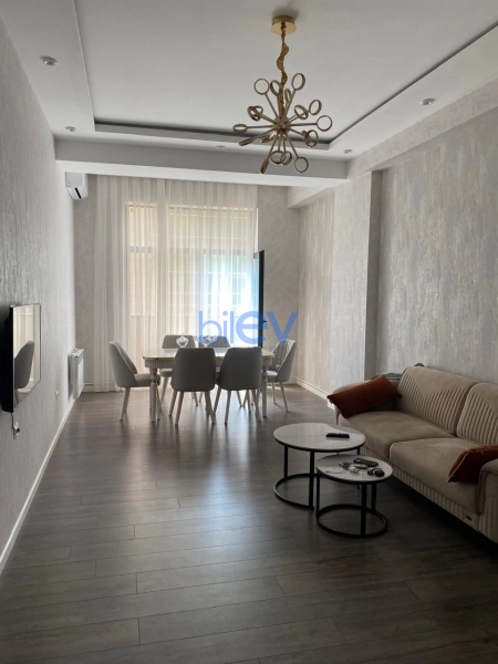 Aylıq Kirayə 2 otaqlı Yeni Tikili bina evi  70m², Bakı