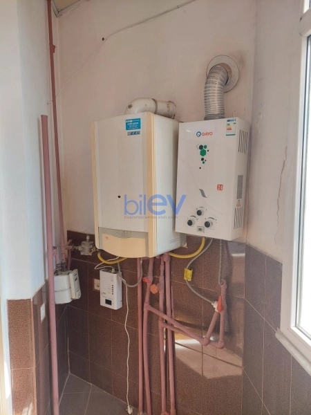 Aylıq Kirayə 3 otaqlı Yeni Tikili bina evi  96m², Bakı