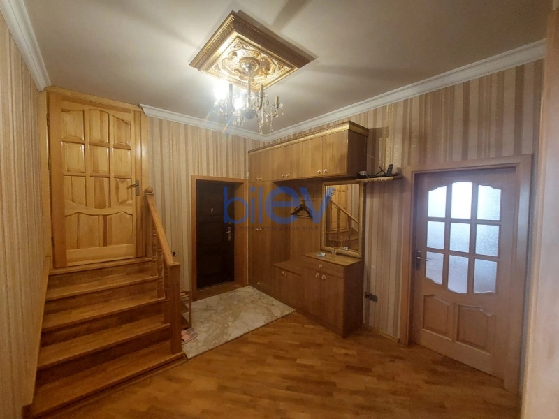 Aylıq Kirayə 3 otaqlı Yeni Tikili bina evi  96m², Bakı