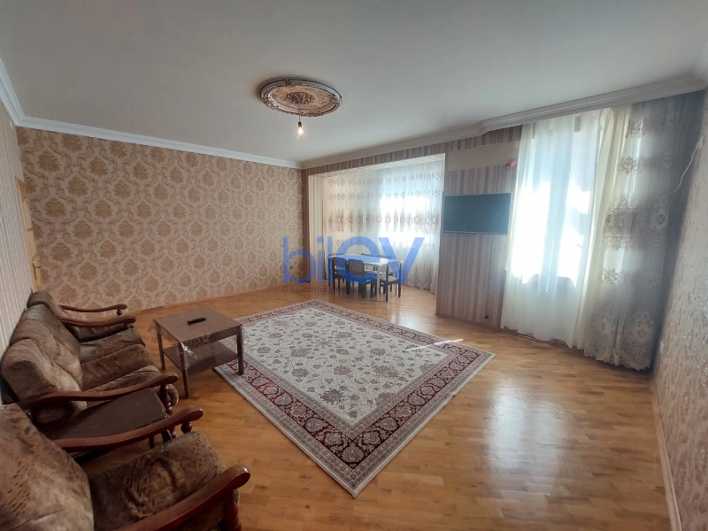 Aylıq Kirayə 3 otaqlı Yeni Tikili bina evi  96m², Bakı