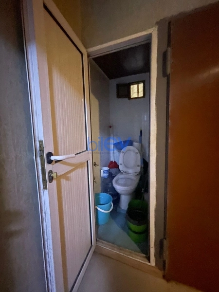 Satış 4 otaqlı Köhnə Tikili bina evi  126m², Bakı