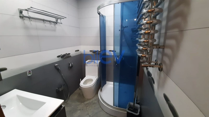 Aylıq Kirayə 2 otaqlı Yeni Tikili bina evi  75m², Bakı