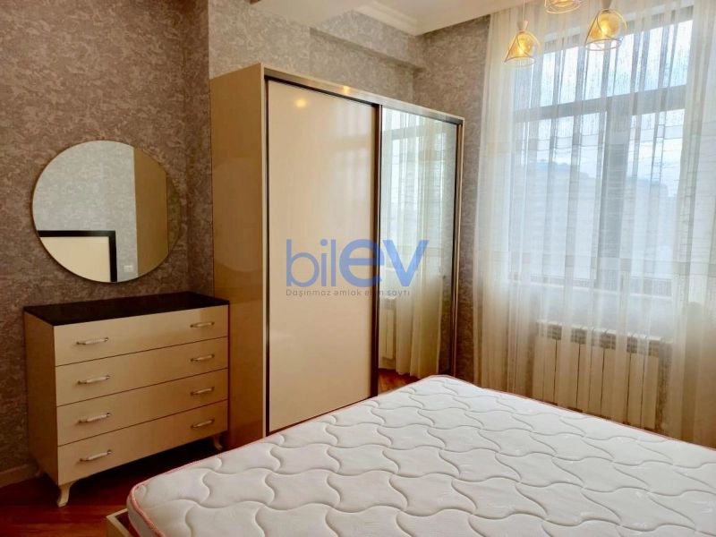 Aylıq Kirayə 2 otaqlı Yeni Tikili bina evi  70m², Bakı