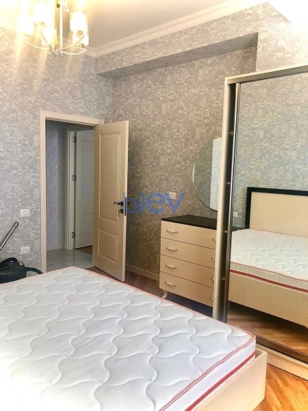 Aylıq Kirayə 2 otaqlı Yeni Tikili bina evi  70m², Bakı