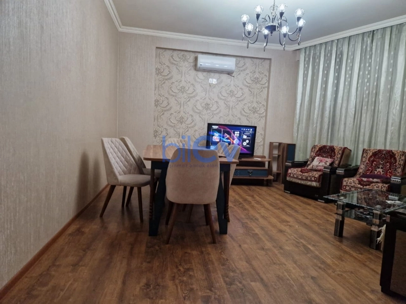 Aylıq Kirayə 3 otaqlı Yeni Tikili bina evi  130m², Bakı