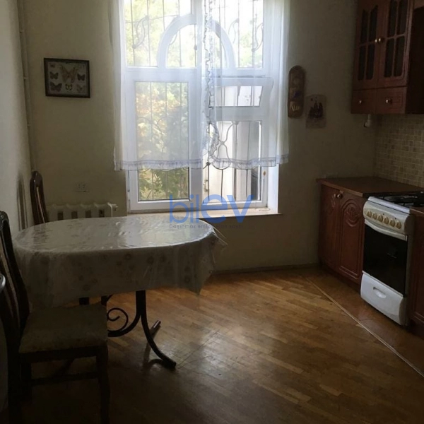 Günlük Kirayə 5 otaqlı Bağ evi  10000m², Bakı