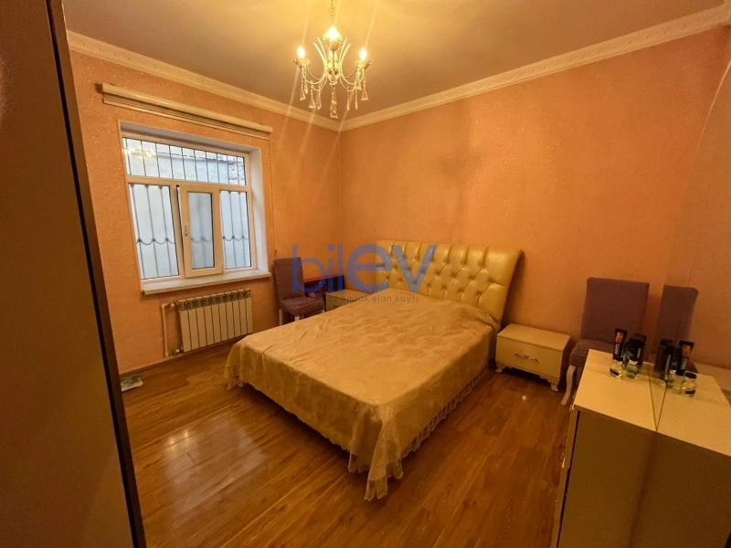 Satış 6 otaqlı Həyət evi  200m², Bakı
