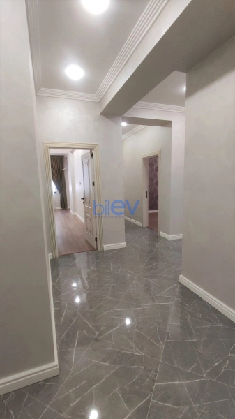 Satış 3 otaqlı Yeni Tikili bina evi  112m², Bakı