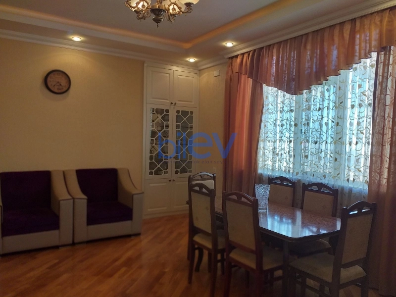Aylıq Kirayə 2 otaqlı Yeni Tikili bina evi  76m², Bakı